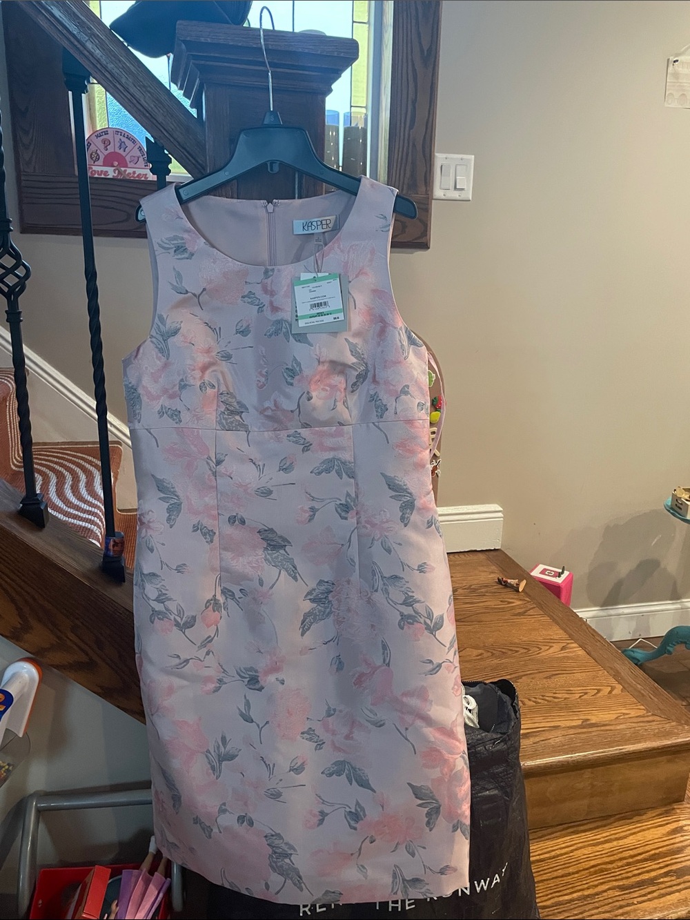 NWT Kasper Pink Floral Sleeveless Sheath Dress with Gray Leaf Print
